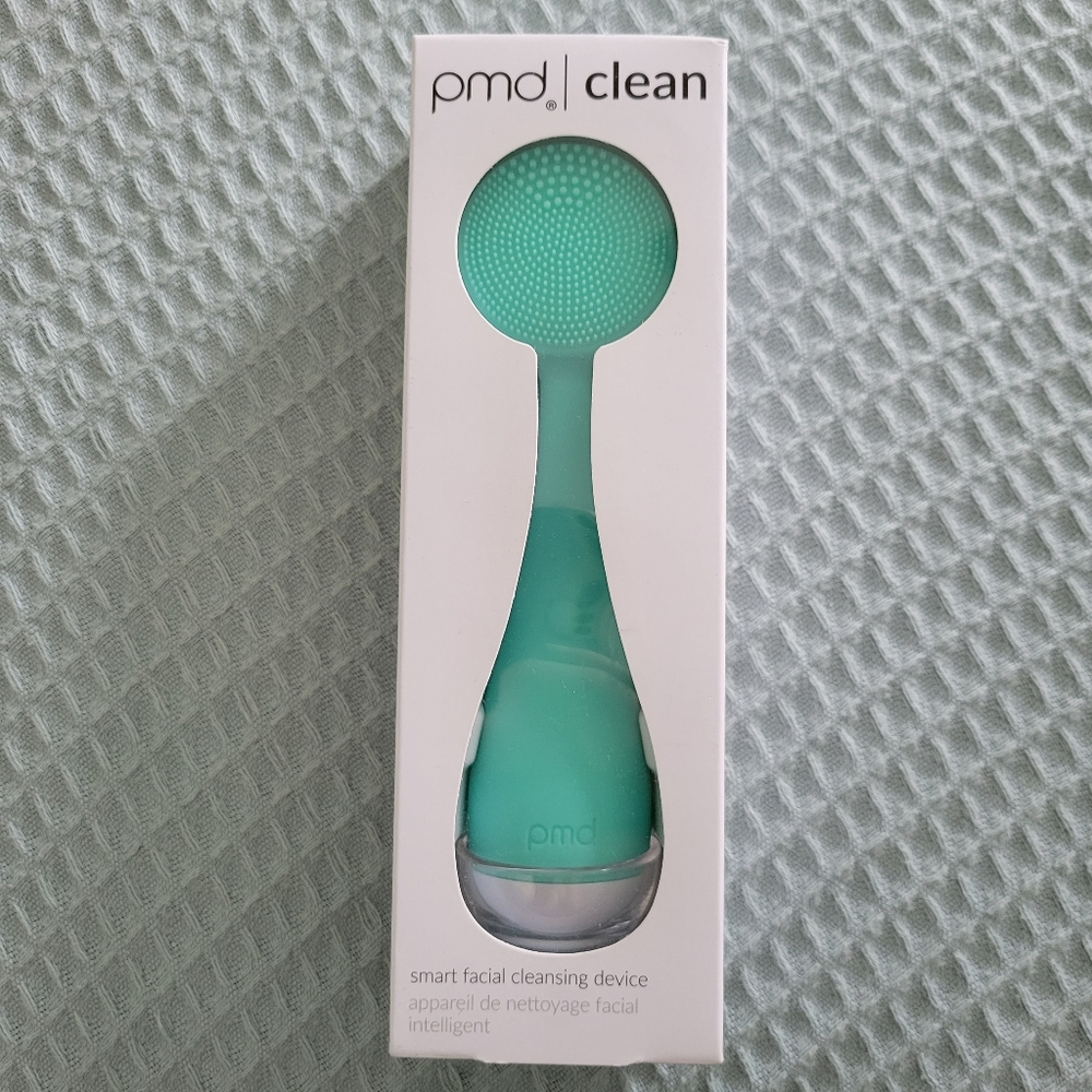 pmd clean smart facial cleansing device